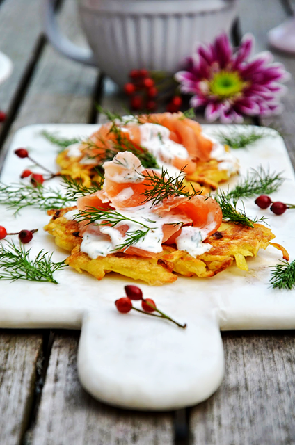 Reibekuchen mit Räucherlachs